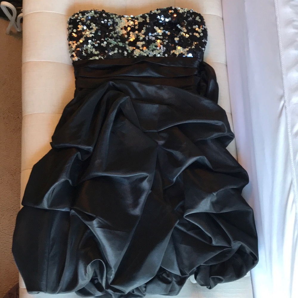 Black sequin semi formal dress size 3